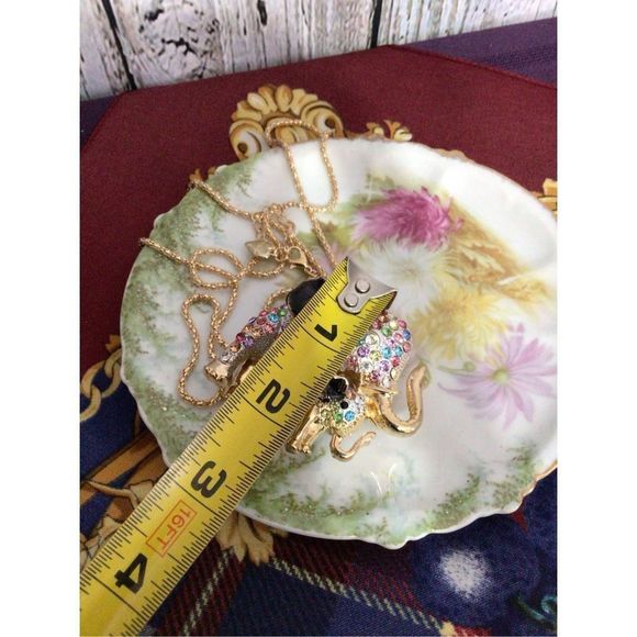 NWT Betsey Johnson Mama Elephant & Her Baby Multi Color Rhinestone Pendant Neckl - Picture 4 of 14